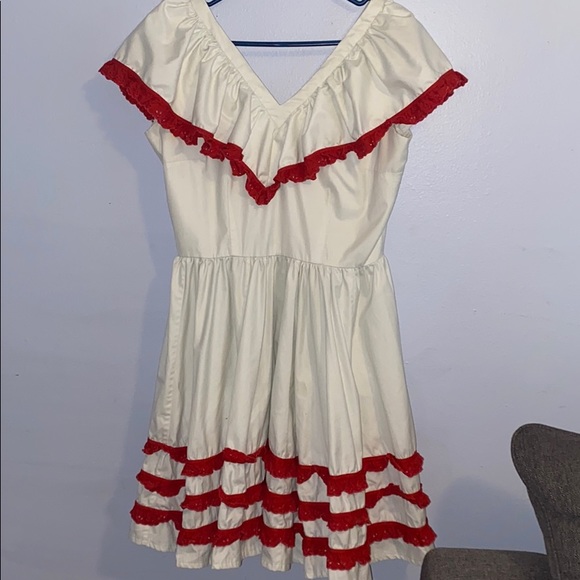 Vintage Dress - Picture 2 of 5